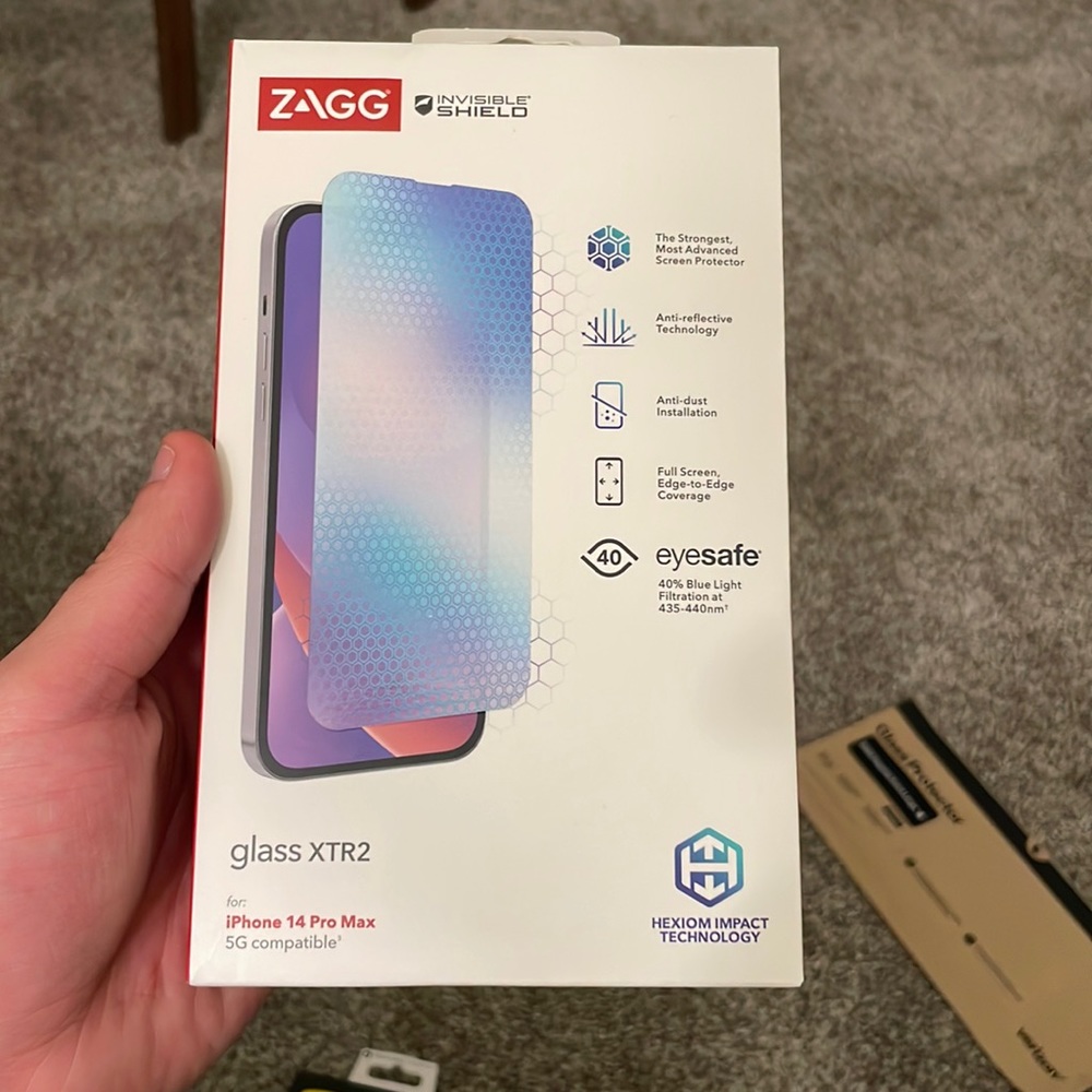 IPHONE 14 PRO AND PRO MAX GLASS SCREEN PROTECTOR! BRAND NEW IN BOX AND SEALED!